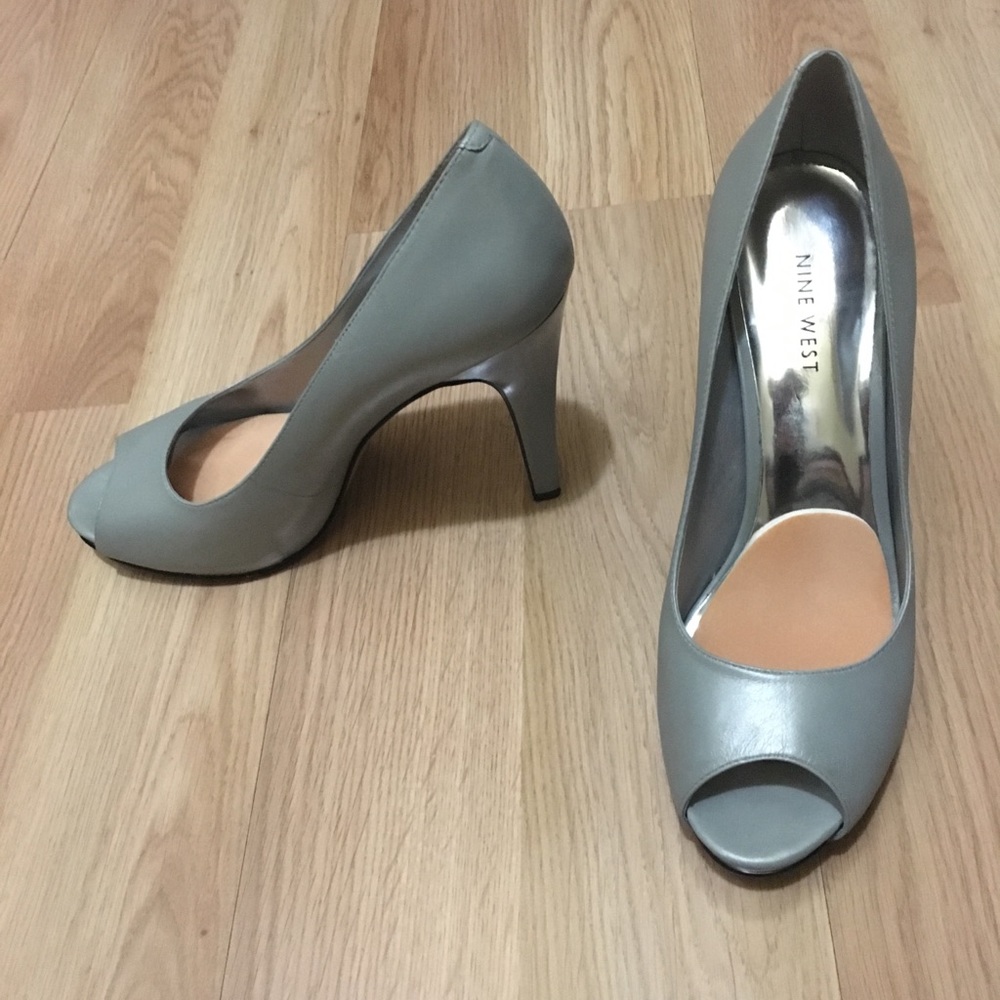 Peep Toe Pumps